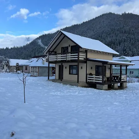 на грушівці Feriehus