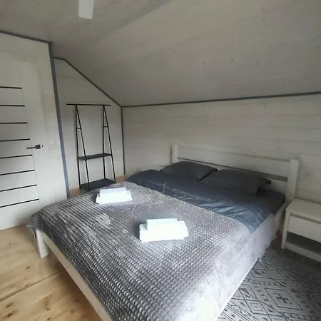 на грушівці Feriehus